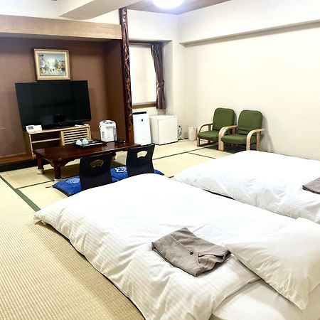 Hotel Tokeidai Sapporo Bagian luar foto