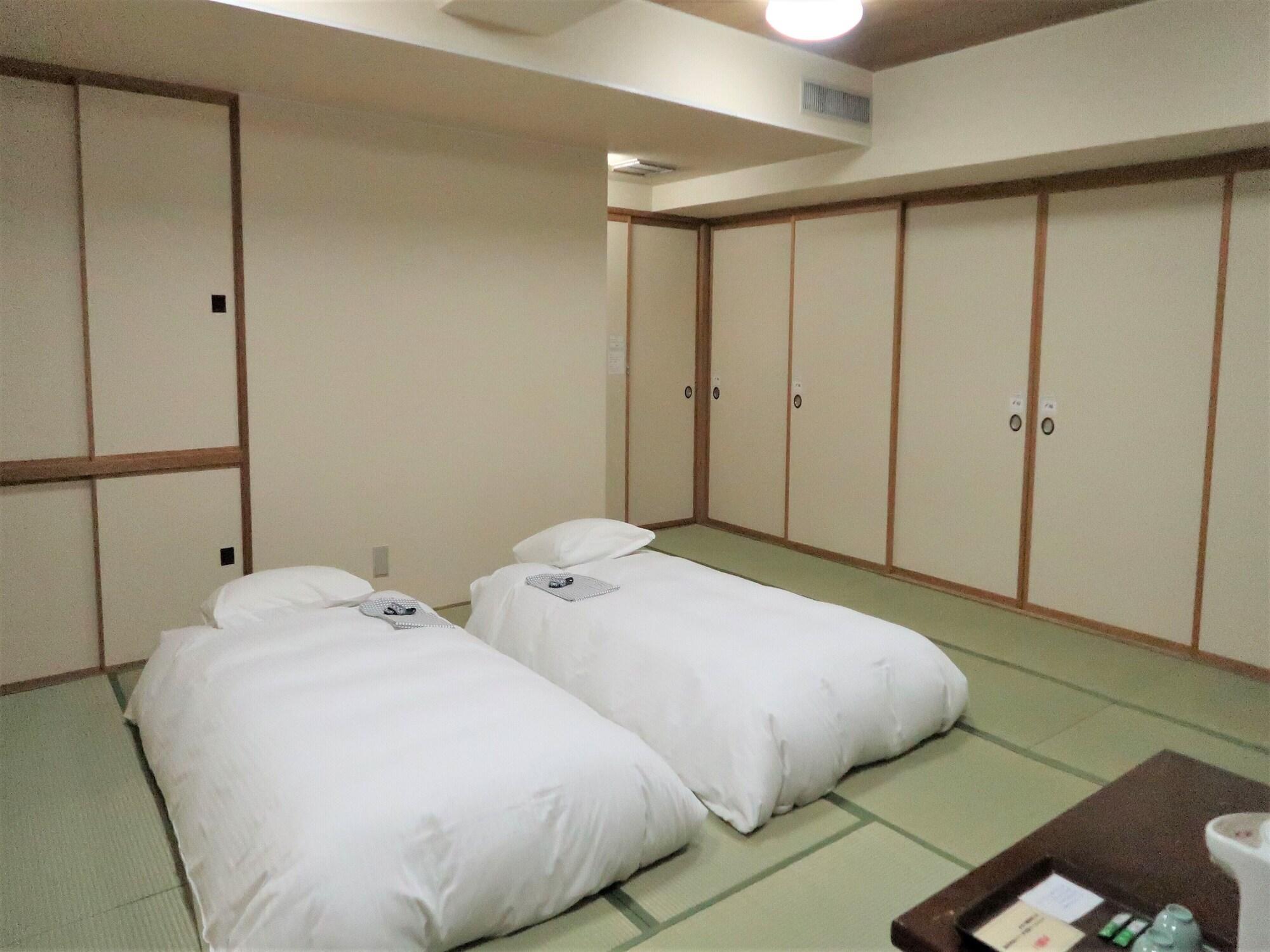 Hotel Tokeidai Sapporo Bagian luar foto