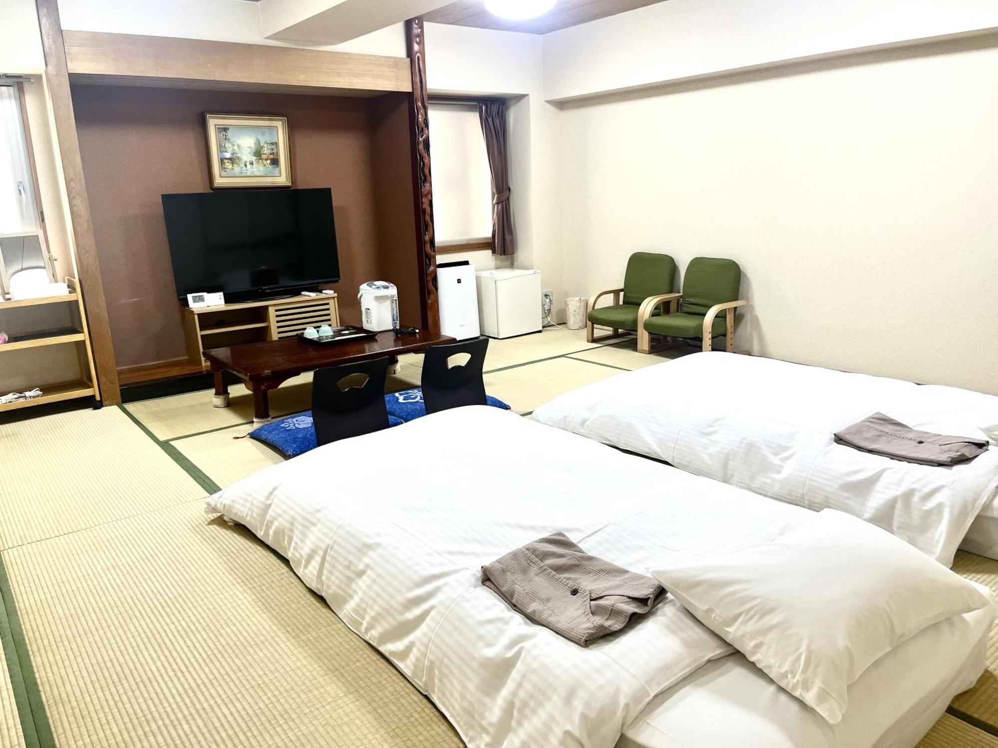 Hotel Tokeidai Sapporo Bagian luar foto